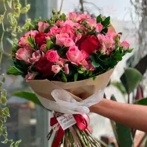 BUQUÊ MIX FLORES DE LUXO